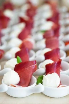 Prosciutto and mozzarella appetizers Stock-Fotos