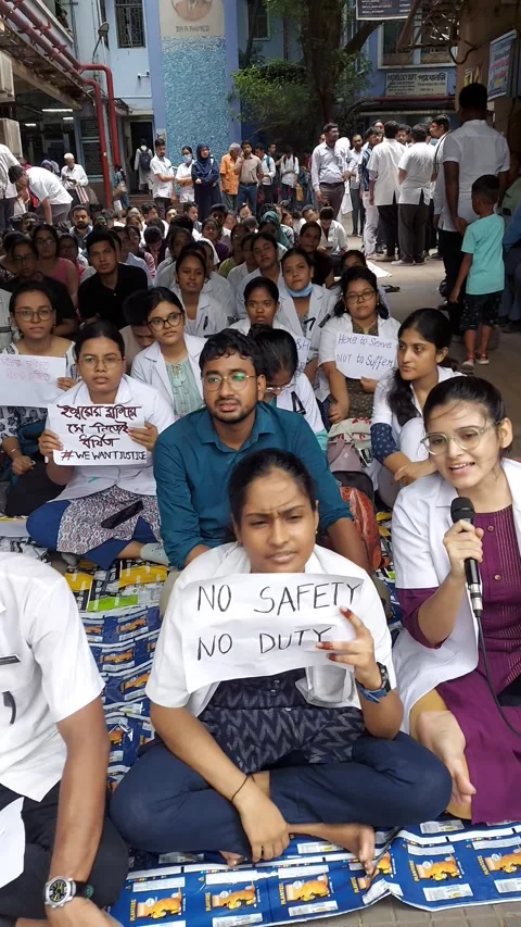Protest against Rape incidence of  R .G .Kar medical college  by Doctors Stock Footage 282116190