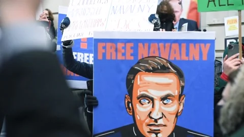 Protest for Alexey Navalny Video stock 147107311