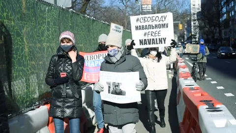 Protest for Alexey Navalny Video stock 147107318