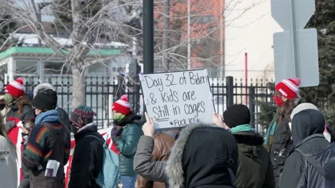 Protest to demand an immediate end to the war on immigrants. Video stock 149086134