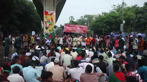 Protest demanding finalization of July charter continues for 2nd day in Dhaka, D Stock Footage 314116514