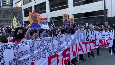 Protest in Minneapolis on first day of George Floyd's death trial, Minneapolis,  Stock Footage 204011941