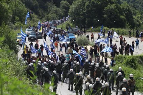 Protest over the agreement between Greece and FYROM, Florina - 17 Jun 2018 Fotos Stock