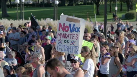 Protest to stop vaccine mandates and passports 库存影片 162140407