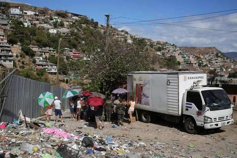 Protesters demand food supplies amid coronavirus pandemic, in Honduras, Teguciga Stock Photos