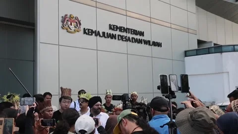 Protesters demand recognition of native land claims in Malaysia, MALAYSIA, MY -  스톡 동영상 337554403