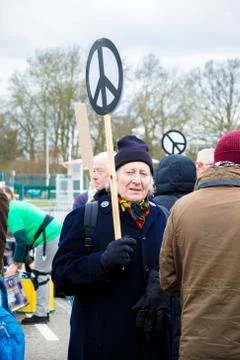 Protesters gather outside the main gate to the AWE, Aldermaston UK Stock Photos