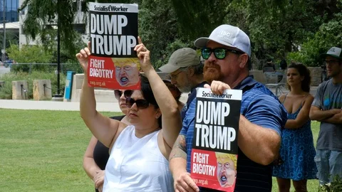 Protesters gathered in Austin Texas to protest against USA border camps Stock-Footage 111717603