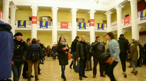 Protesters in Kiev State City Administration, Euro maidan, Kiev, Ukraine. Video stock 35901670