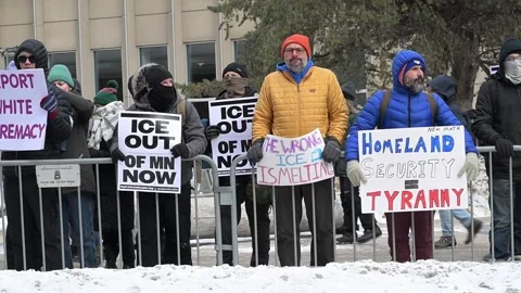 Protesters protest the arrival of Jake Lang, a right-wing activist Видео 327868474
