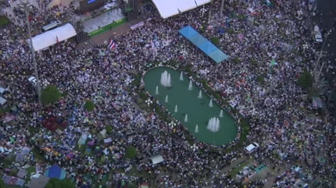 Protesters Shutdown Bangkok Video stock 50450499