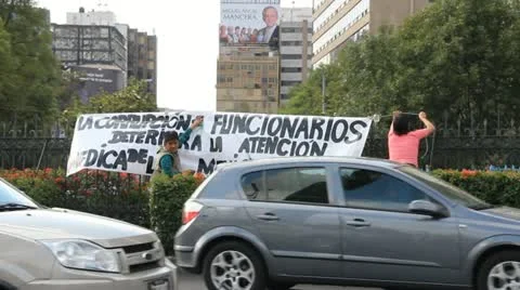 Protesting Stock-Footage 11106017