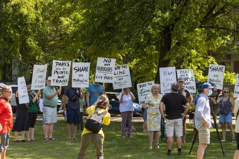 Protesting Metrolinx - Ontario Line Stock Photos