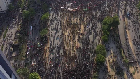 Protests in Chile Video stock 135213970
