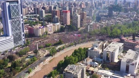 Protests in Chile Video stock 141488564
