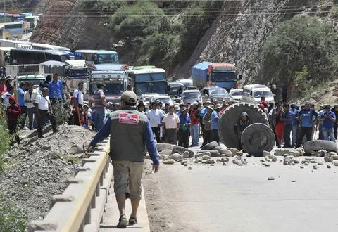 Protests continue in Bolivia over new Penal Code, Cochabamba - 16 Jan 2018 Stock-Fotos