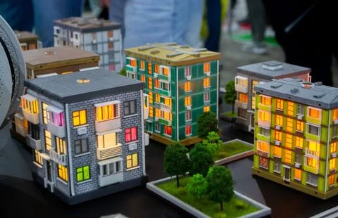 Prototype building printed on 3D printer from melted plastic 3D-printed building Fotos de archivo