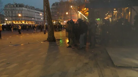 Provocation of police by protesters Video stock 127941460