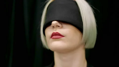 Psyhic occultist sects blindfold hypnotic trance. Blind illusion woman close up. Stock Footage 150981455
