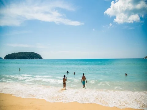 Public beach, time-lapse Stock Footage 70000017