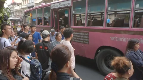Public Bus stop in Bangkok Video stock 107265073