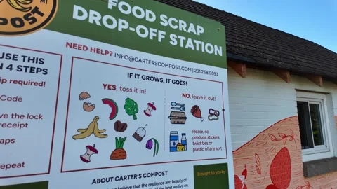 Public sign at Carter's Compost in Michigan providing instructions for food Video stock 344060246