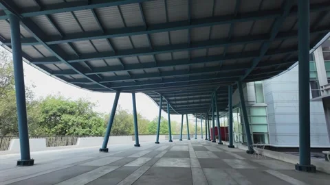 Public square with empty walk way in downtown Stock Footage 276484624
