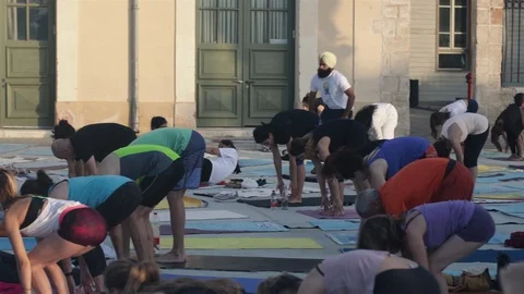 Public Yoga lesson Stock Footage 112262108