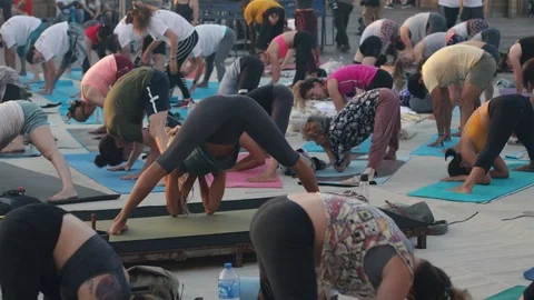 Public Yoga lesson Stock Footage 116742242