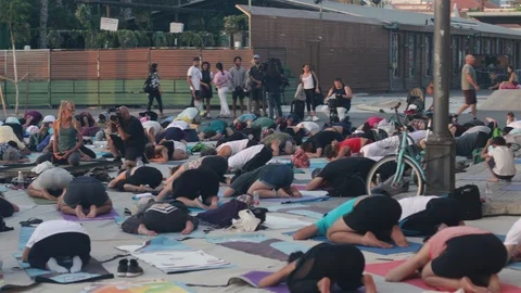 Public Yoga lesson Stock Footage 116743791