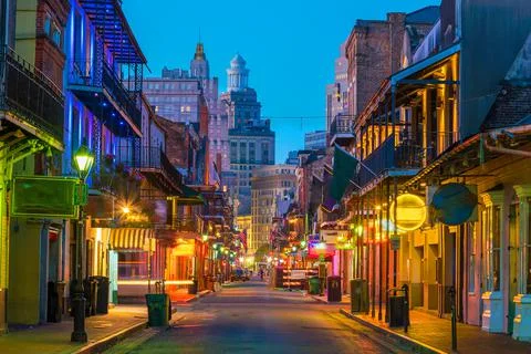 Pubs and bars with neon lights in the French Quarter, New Orleans Foto stock