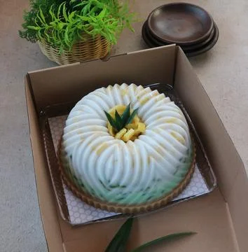 Pudding filled with pieces of jackfruit Stock Photos