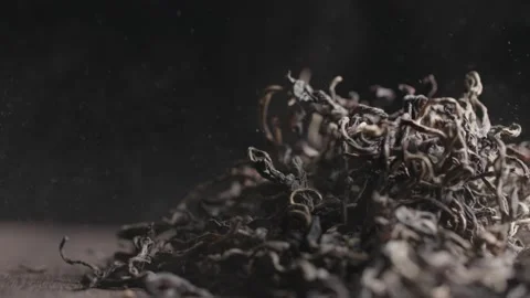 Pu'er tea, tea leaves falling, tea culture Vídeo Stock 234510106