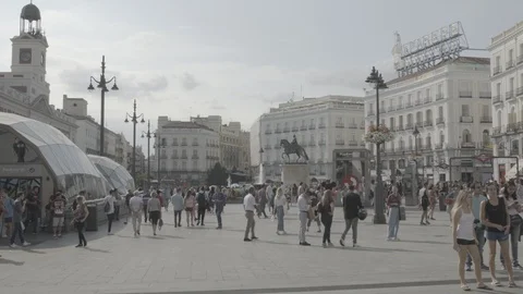 Puerta del Sol, Madrid, 4k, sLog2 Stock Footage 95653521