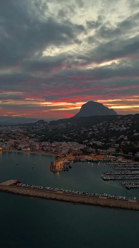 Puerto de Javea dusk to night hyperlapse vertical format Vidéo 337349409