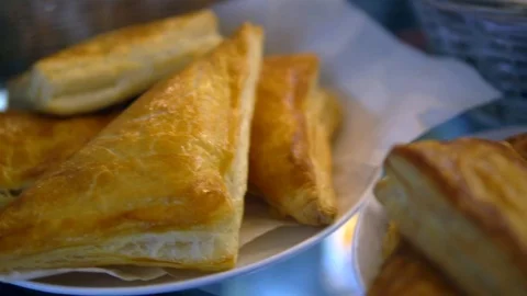 Puff pastry pies close up Stockbeeldmateriaal 86065216
