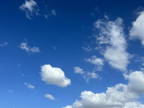 Puffy clouds with blue sky background Stock-Fotos
