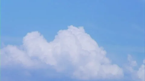 Puffy clouds time lapse HD. Video stock 35091999