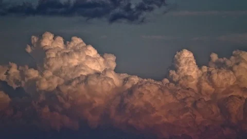 Puffy Clouds TimeLapse on Sunset. Cumulus pale pink clouds Stock-Footage 83756754