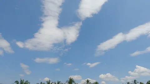 Puffy fluffy white cloud on dramatic blue sky background Stock Footage 152580067