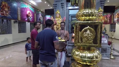 Puja Ceremony inside Sree Ganeshar Temple, Hilltop Temple, Penang, Malaysia Stock Footage 325391853