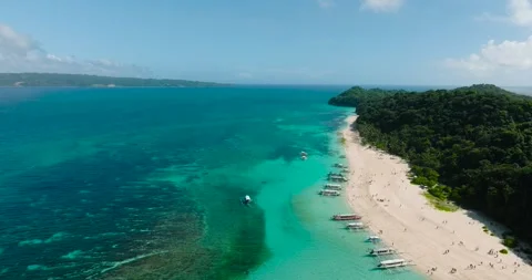 Puka Shell Beach in Boracay, Philippines. Stock Footage 310709759