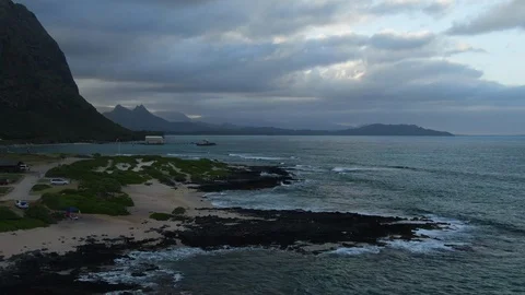 Pull away from coastline, aerial over Oahu, Hawaii Stock Footage 108475268