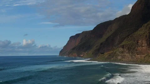 Pull back from Na Pali Coastline, aerial over Kauai, Hawaii Stock Footage 108471034