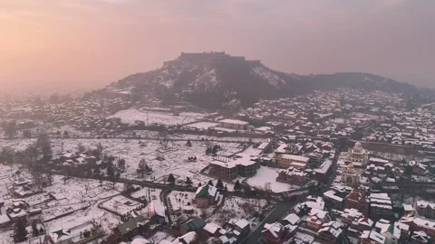 Pull in Drone visuals of the snowy landscapes around Hari Parvat in Kashmir. Stock Footage 310224865