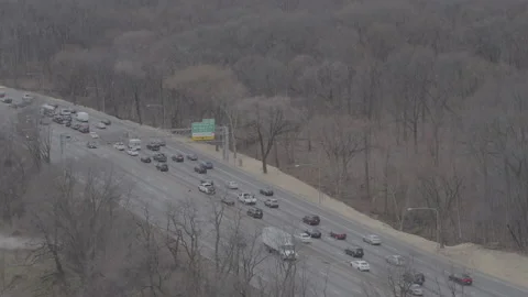 Pull Out from Highway in Philadelphia Vídeos de archivo 233211014