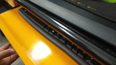 Pull out keyboard Stock Footage 291367113