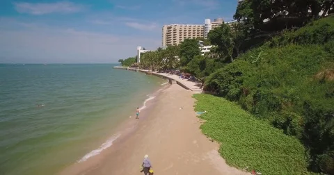 Pullback Drone Shot Along Royal Cliff Beach in Pattaya, Thailand Stock Footage 71505525