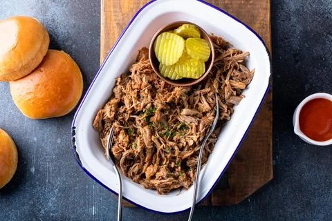 Pulled pork on a serving platter, ready to eat Stock Photos
